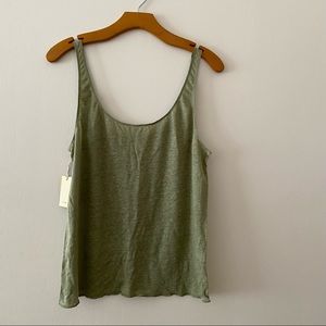 New with tag aritzia divina tank in green